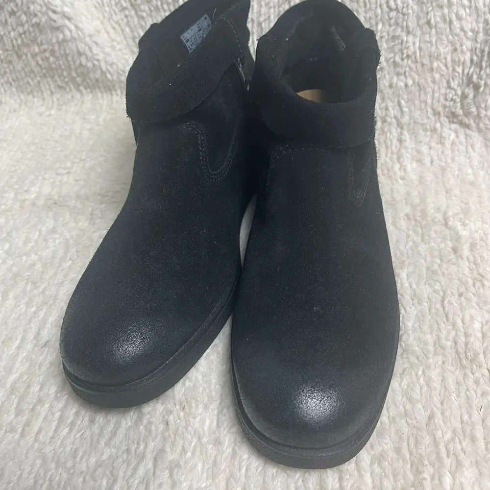 UGG Josefene Cuff leather Black suede ankle boots 1130525 SZ8